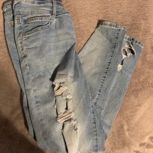 Wallflower distressed jeans